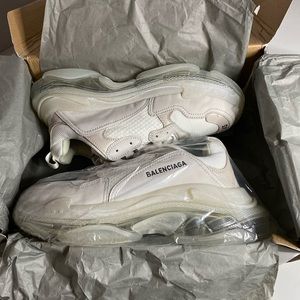 Balenciaga triple s clear sole 45